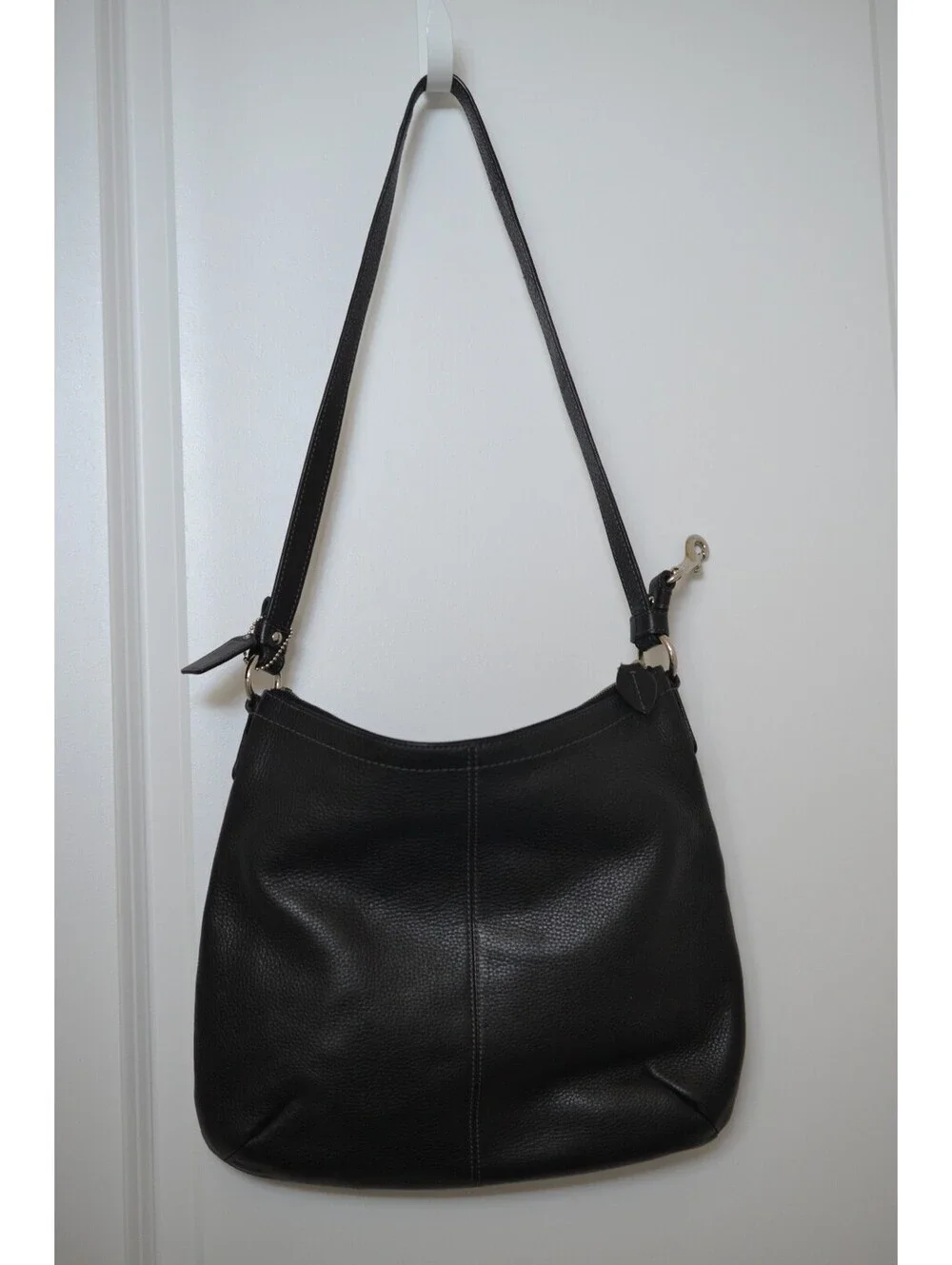 Coach Penelope F19045 Black Pebbled Leather Hobo Shoulder Bag Turnlock
